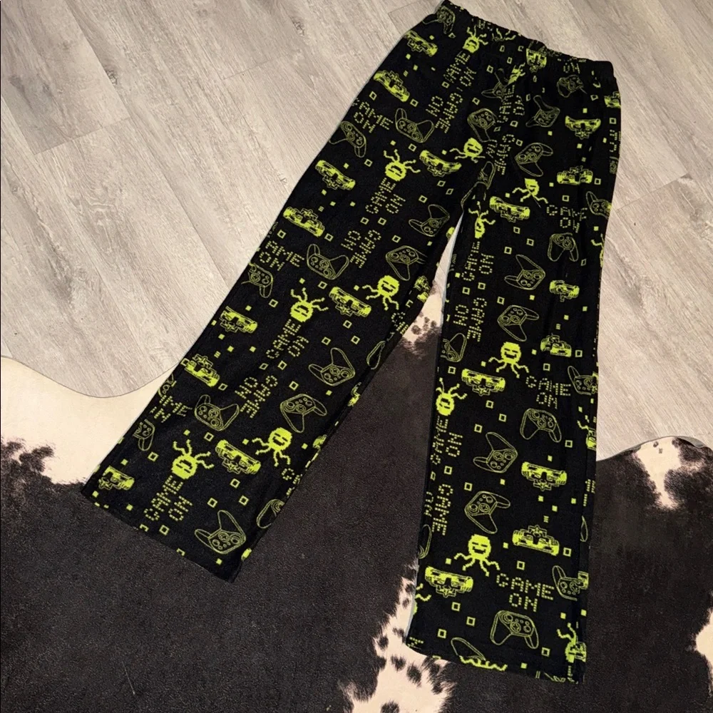 💚Boys Green Gamer Pajama Pants(Set:2)•Size:X-Large(14-16)💚